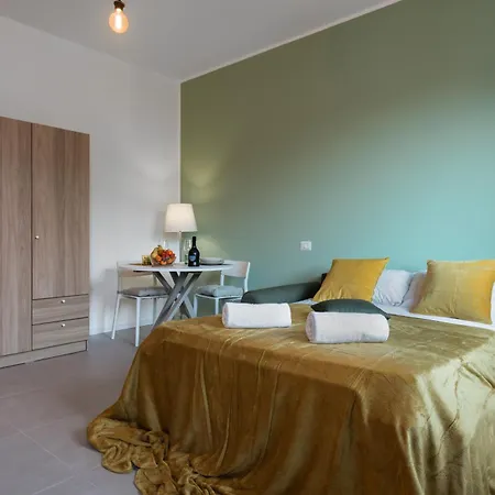 דירה § Littlesuitebande § *